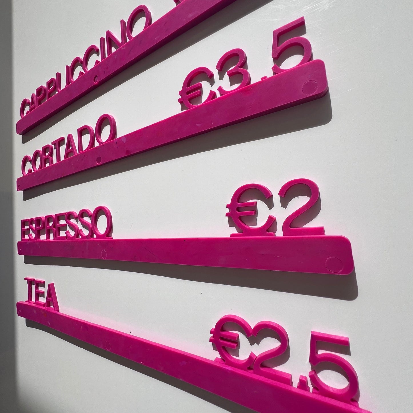 Rails with Changeable Letters