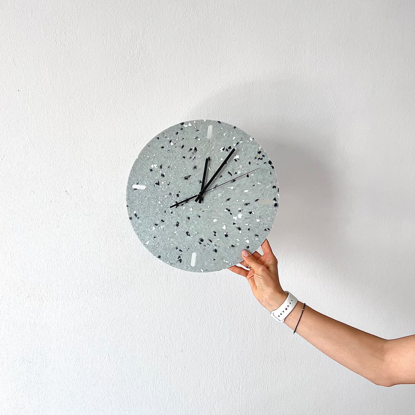 Wholesale Custom Wall Clocks